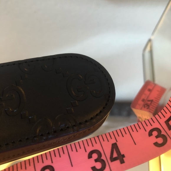 ❤️SOLD❤️Authentic Black And Gold Gucci Belt - Picture 5 of 16